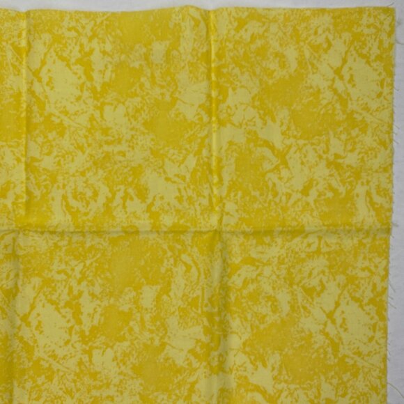 FQ Fat Quarter Quilting Fabric 18" x 22" Jinny Beyer for RJR Pale Yellow Tone on - Picture 1 of 6